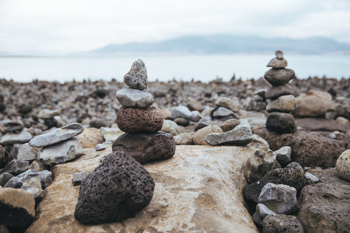 files/stone-sculptures-on-beach.jpg
